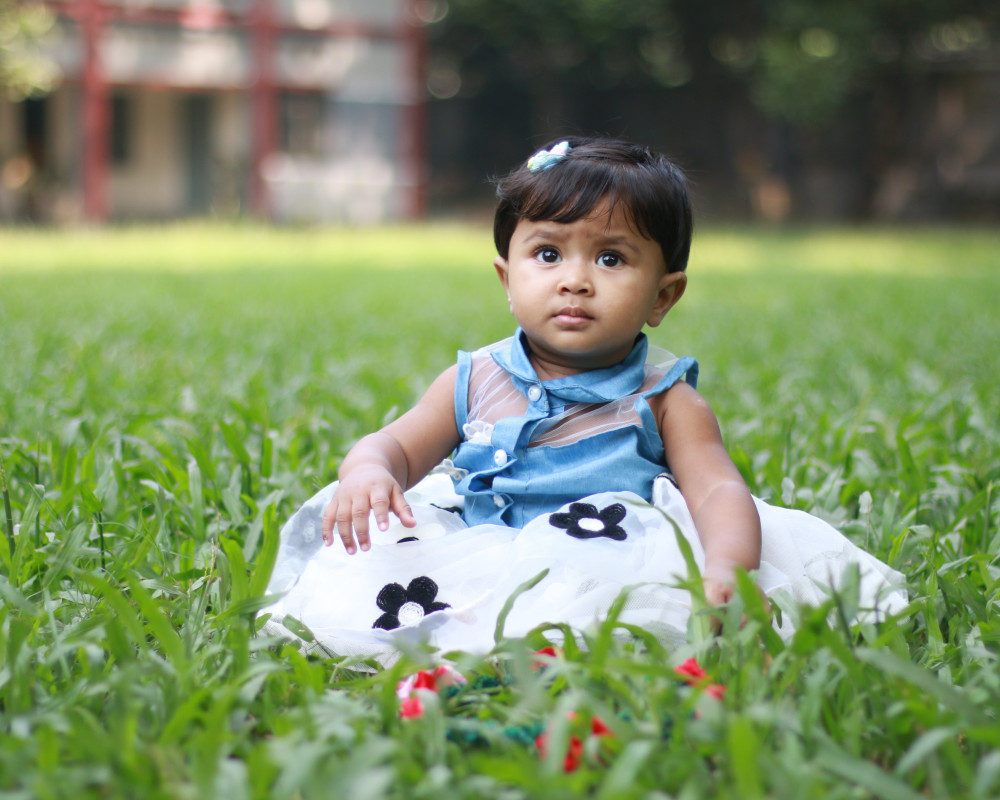 Seven Tips to Kill Weeds Naturally, Without Harmful Chemicals